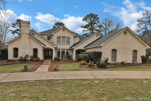 Shreveport, LA 71107,5765 Camelot Drive