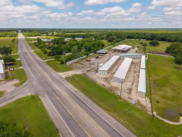 Greenville, TX 75402,2739 Hwy 69 S