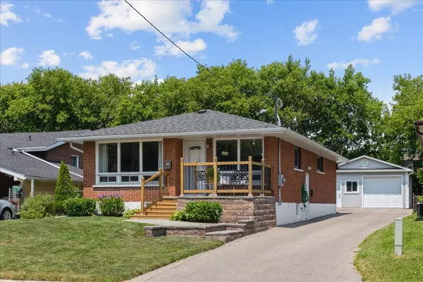 630 Athol ST E, Oshawa, ON L1H 1M3