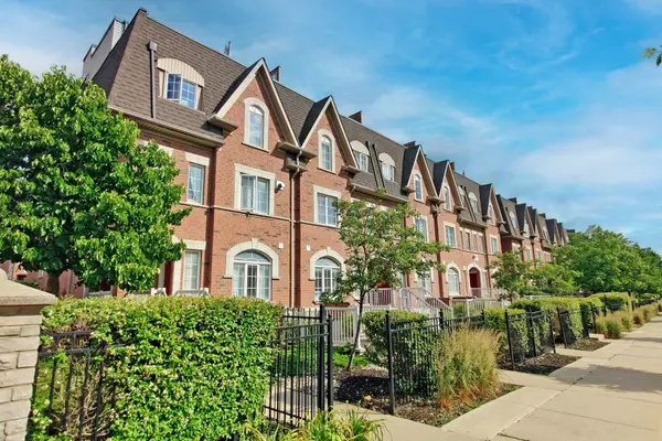 625 Shoreline DR #17, Mississauga, ON L5B 4K5
