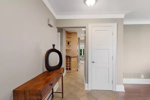 Caledon, ON L7E 4V3,81 William ST