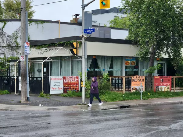 65 Holland AVE #A, Tunneys Pasture And Ottawa West, ON K1Y 0X9