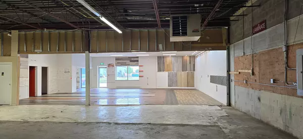 London South, ON N6E 1R2,100 Bessemer RD #3