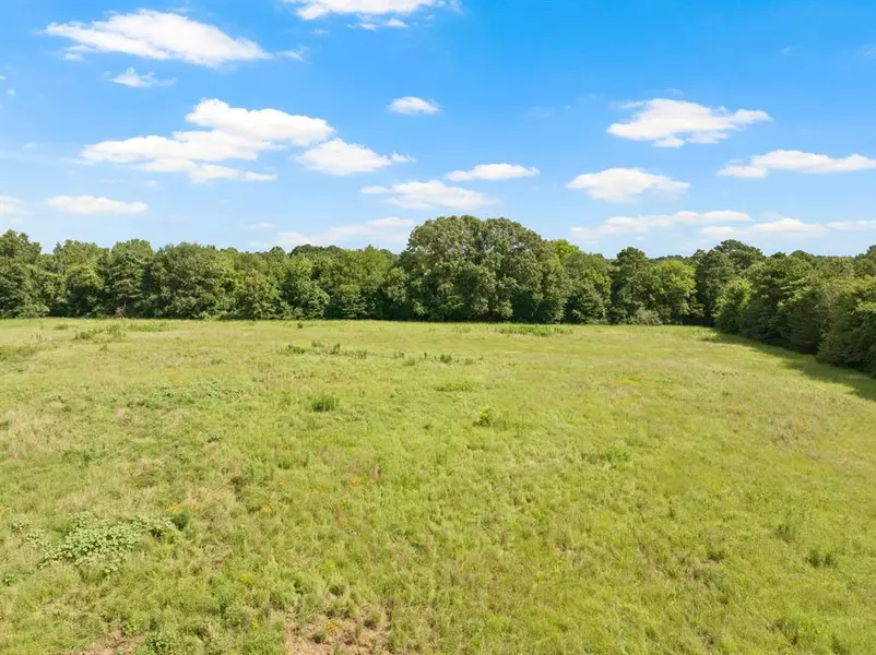 6670 FM 1402, Mount Pleasant, TX 75455