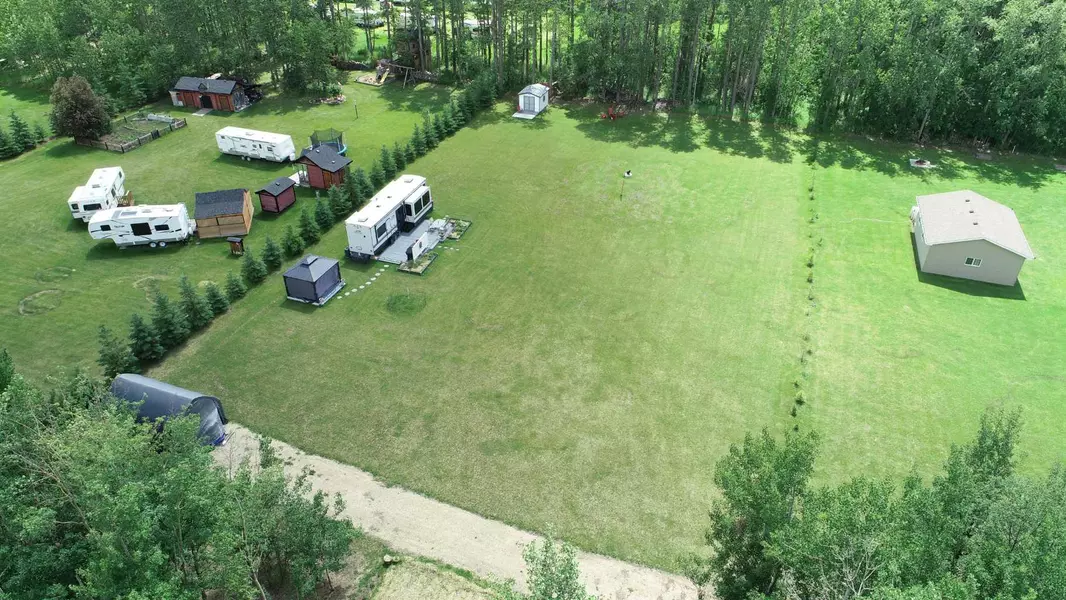 11013 Township Road 423, Rural Ponoka County, AB T0C2J0