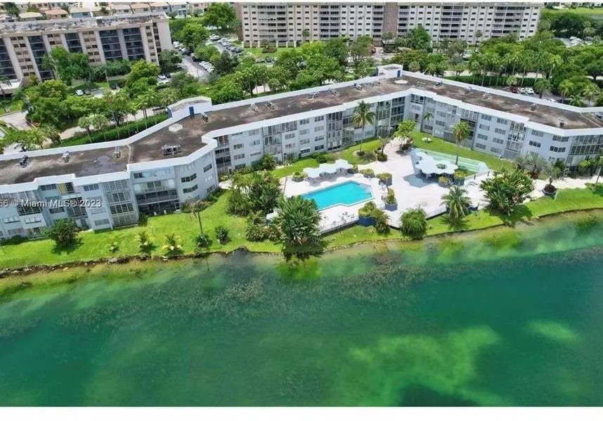 877 NE 195th St #217, Miami, FL 33179