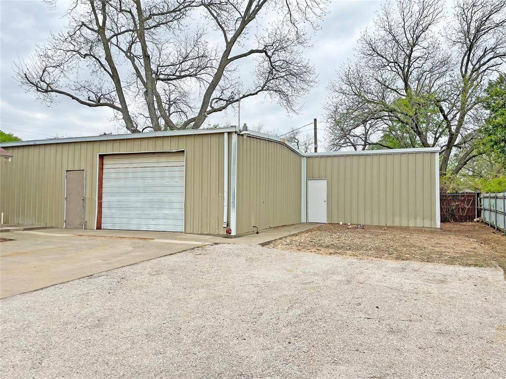 Joshua, TX 76058,310 S Broadway Street #B