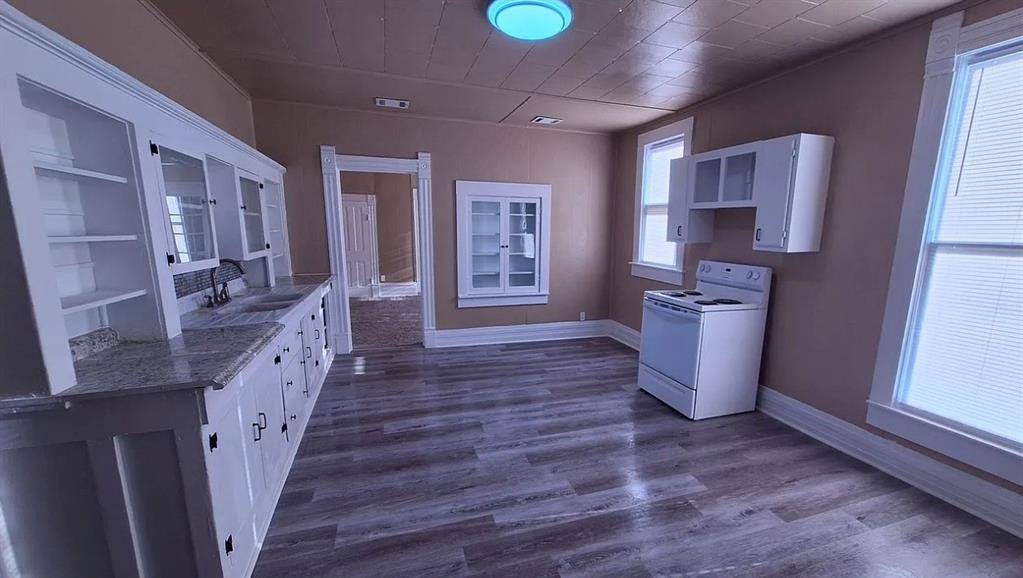 Cumby, TX 75433,108 W Tarrant Street