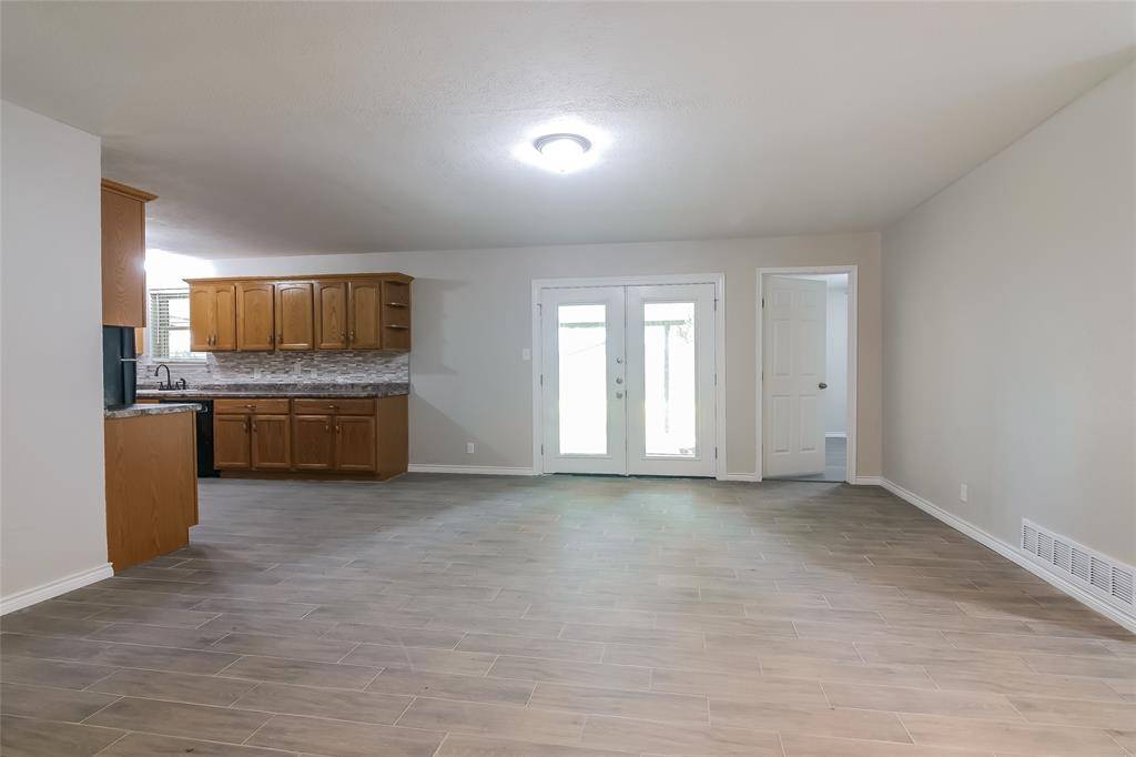 Burleson, TX 76028,532 NW Janie Lane