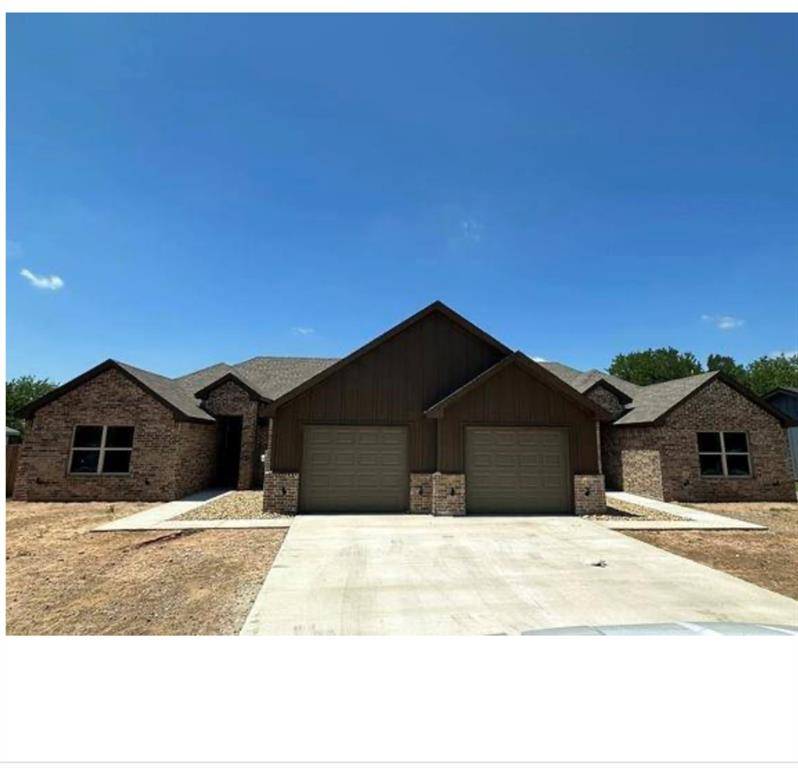 Springtown, TX 76082,228 Saint Charles Drive