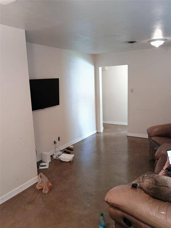 Euless, TX 76040,601 Martha Street