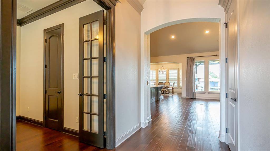 Granbury, TX 76048,1207 Huntington Cove Court