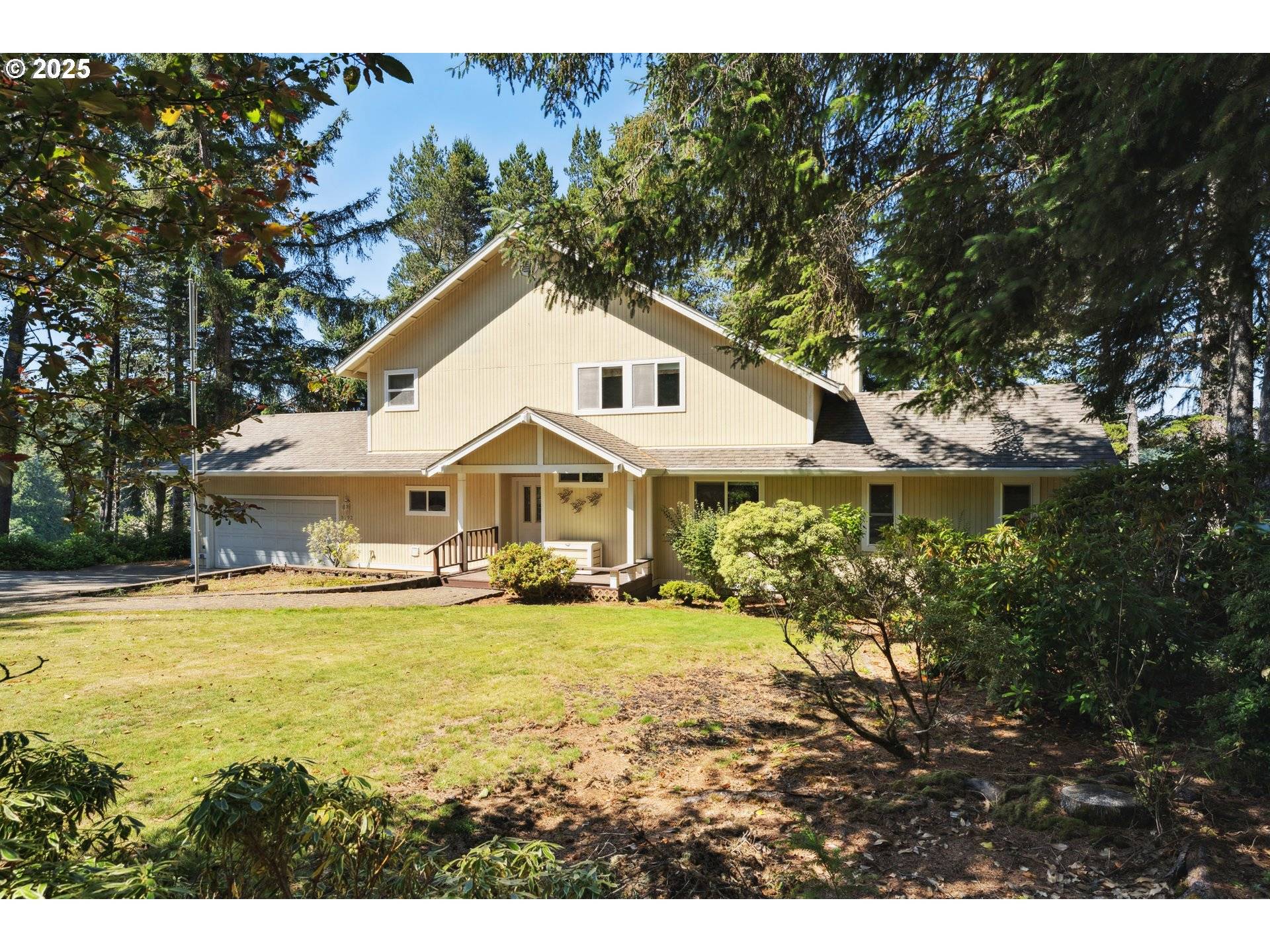 5192 RUSSELL DR, Florence, OR 97439