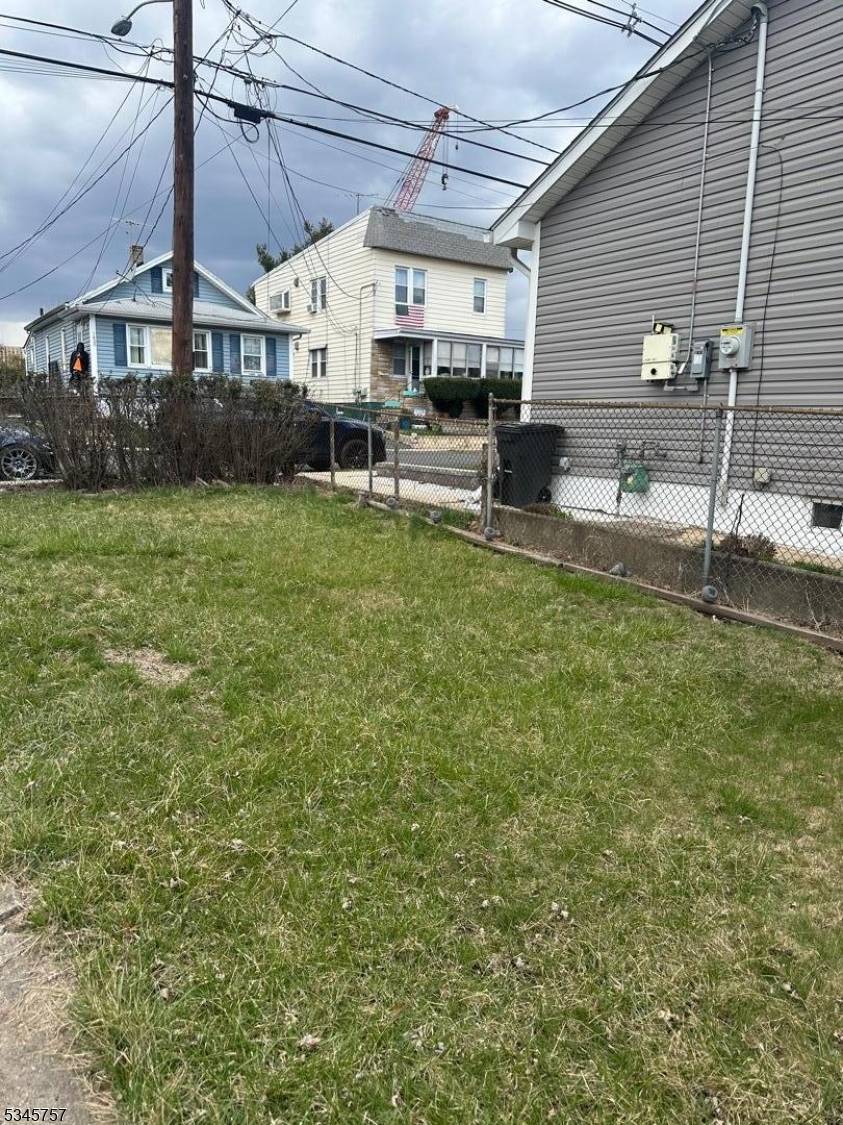 Hillside Twp., NJ 07205,1449 Leslie St