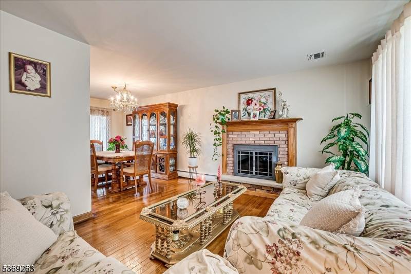 Woodbridge Twp., NJ 08863,105 Lafayette Rd