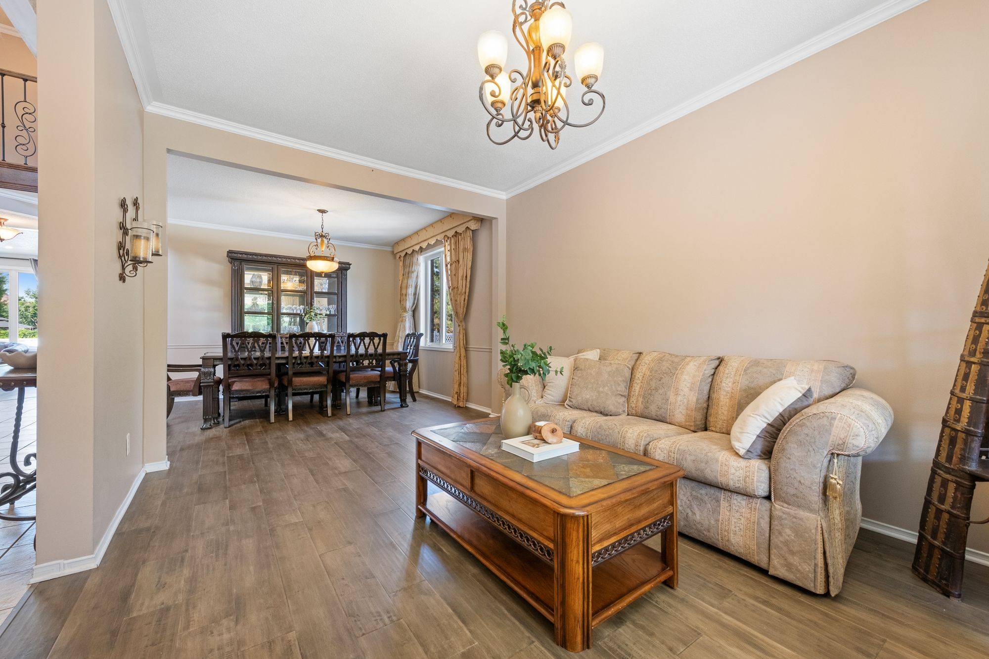 Orleans - Cumberland And Area, ON K4A 4K4,2132 Valenceville CRES