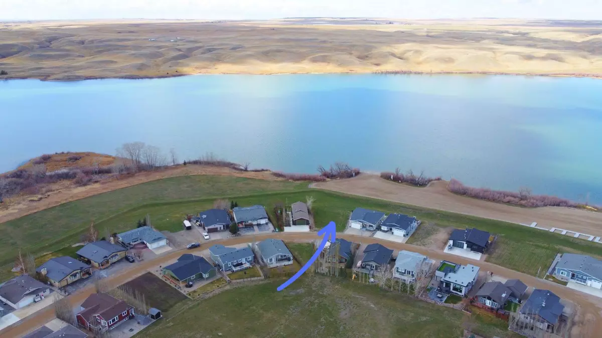 Rural Vulcan County, AB T0L 0G0,720 Lakeside DR