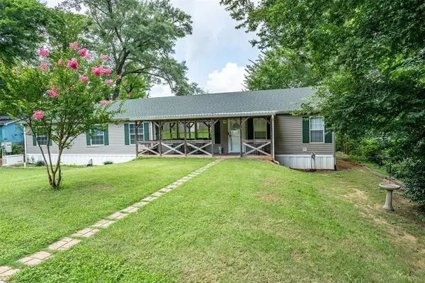 Henderson, TX 75654,15737 County Road 4260D