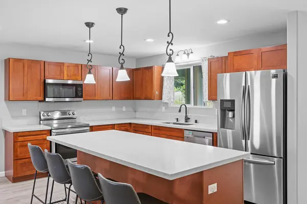 Keaau, HI 96749,15-1730 29TH AVE