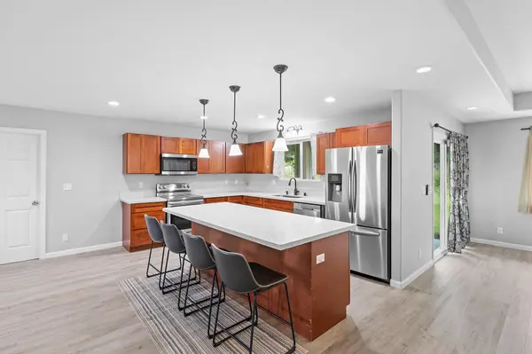 Keaau, HI 96749,15-1730 29TH AVE