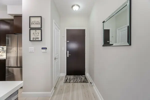 60 Absolute AVE ##3806, Mississauga, ON L4Z 0A9