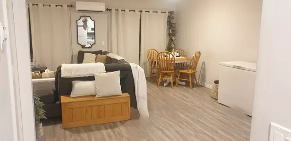 North Perth, ON N4W 1Y7,540 Wallace AVE S
