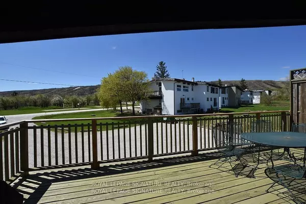Blue Mountains, ON L9Y 3Z2,163 Tyrolean LN