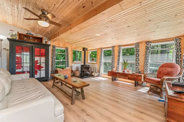 Muskoka Lakes, ON P0B 1M0,1053 Cutler RD
