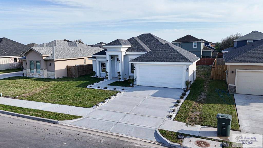 Harlingen, TX 78552,8813 SWAN LAKE DR