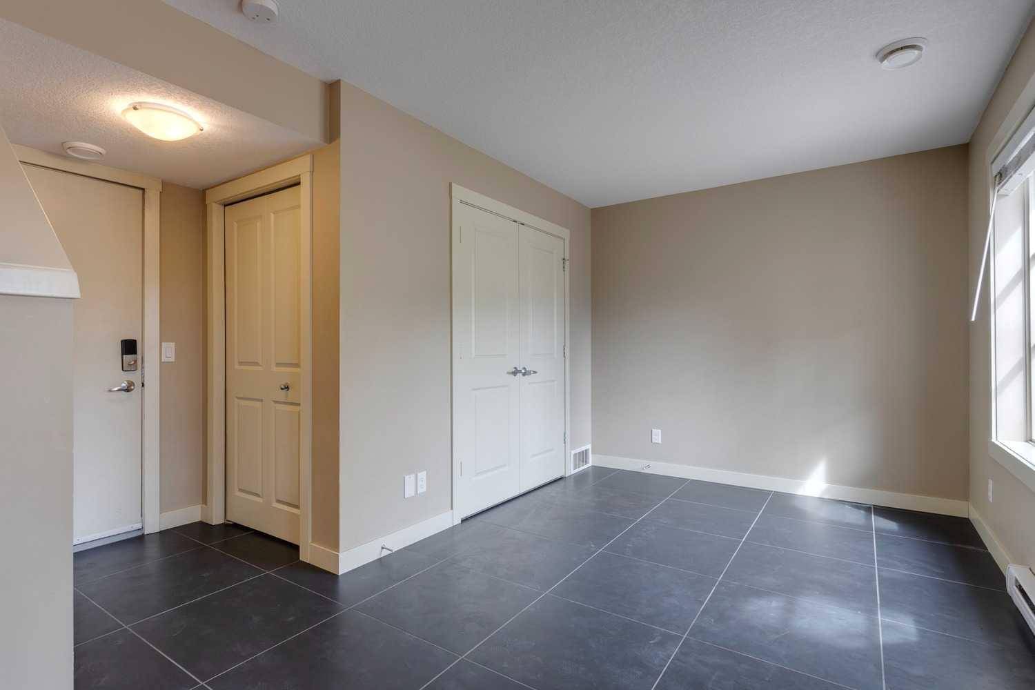 Calgary, AB T3H 0P3,12 Aspen Hills TER Southwest