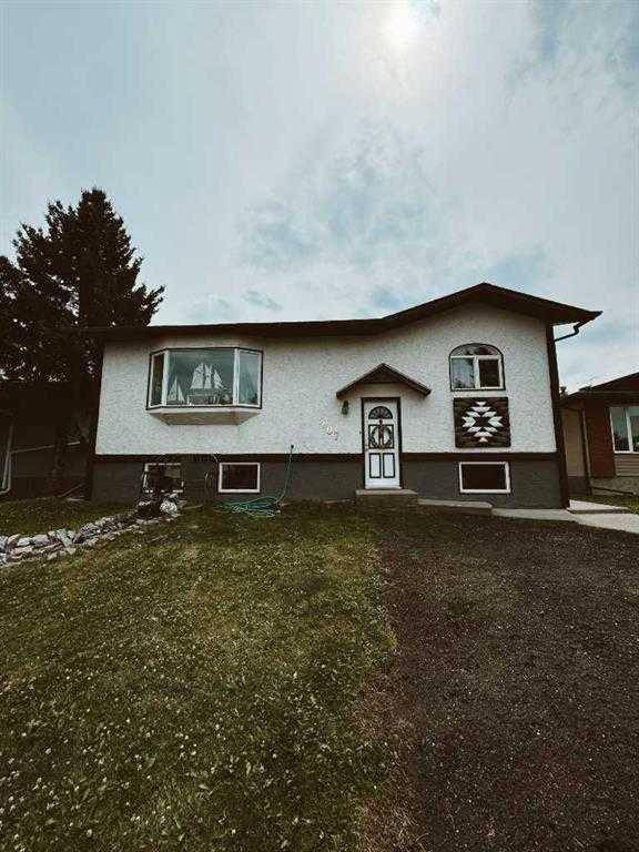 Sundre, AB T0M 1X0,207 9 AVE NE