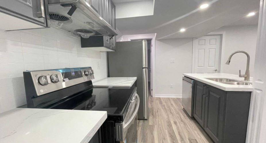 Ajax, ON L1T 3R4,125 Hearne CRES