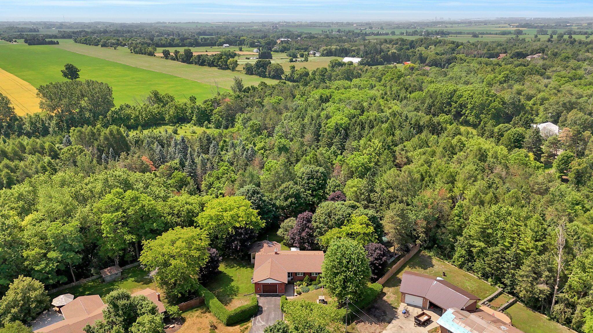 Clarington, ON L0B 1M0,54 Irwin RD