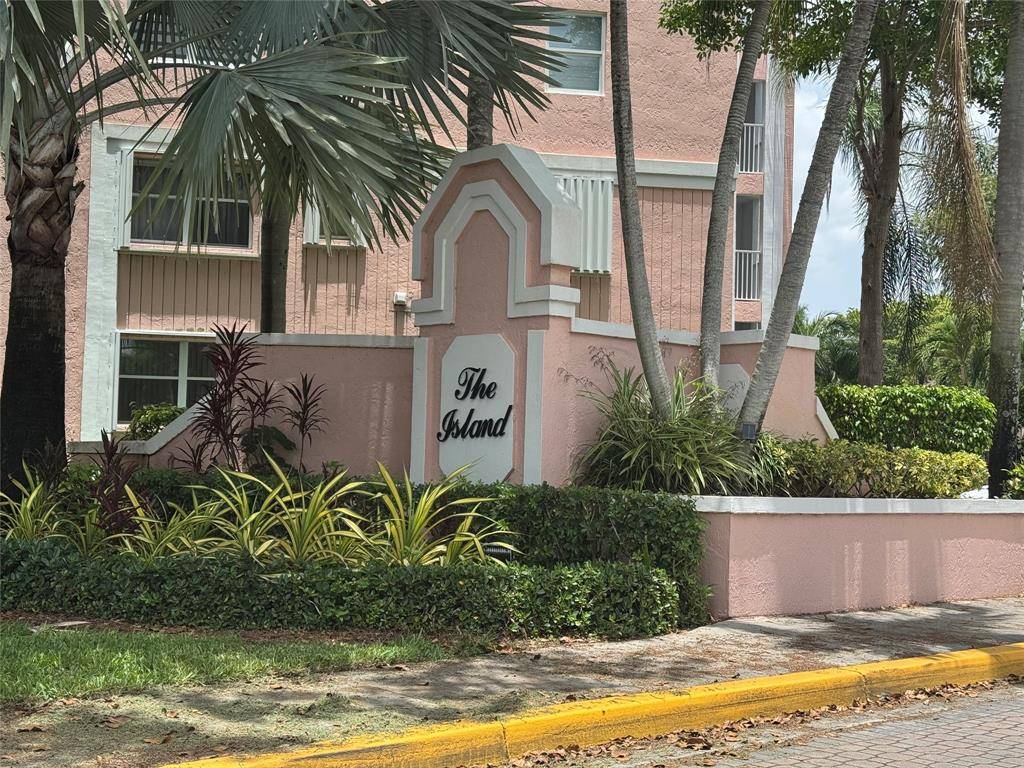 [StreetName, UnitNumber, StreetNumber, StreetDirPrefix], Sunrise, FL 33322