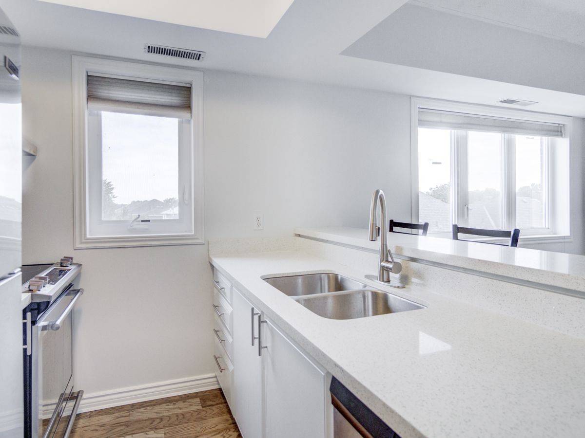 Mississauga, ON L4Z 3P7,119 Bristol RD E #42
