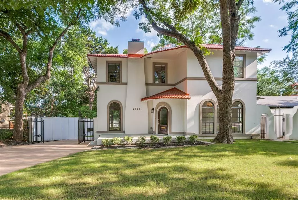 Dallas, TX 75208,2010 Mayflower Drive