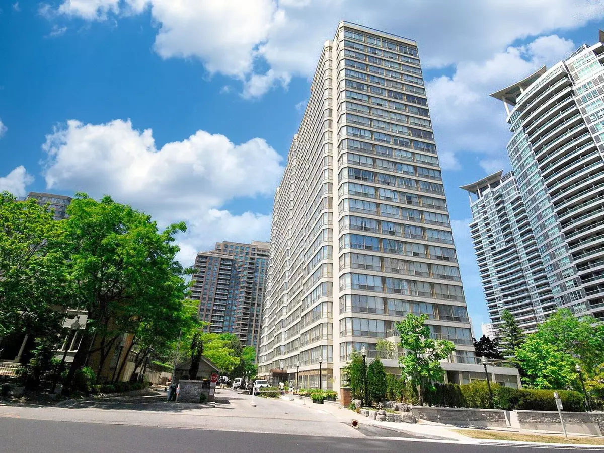 Mississauga, ON L5B 3Z3,55 Elm DR W #1404