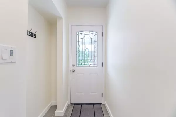 Toronto C03, ON M6E 2X4,561 Oakwood AVE