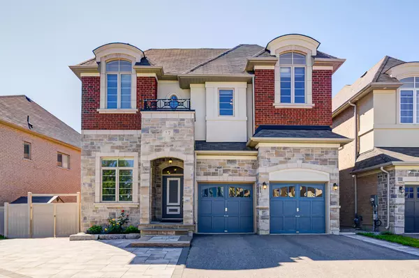 East Gwillimbury, ON L9N 0P4,17 Dr Pearson CT