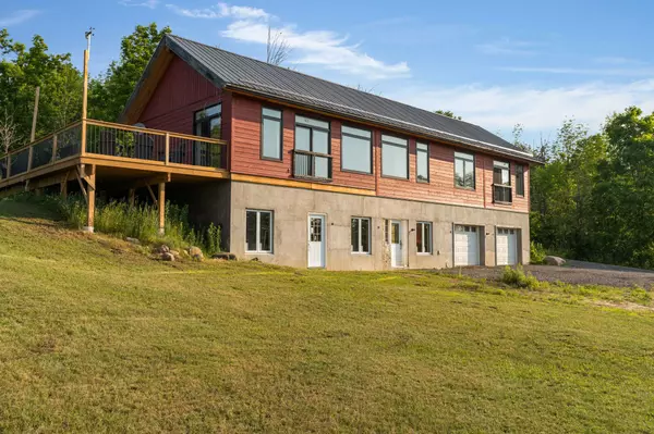 Clearview, ON L0M 1G0,7724 County Road 9 N/A