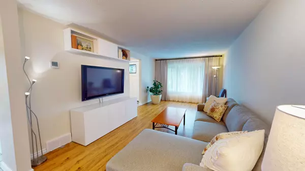 Kitchener, ON N2N 3E1,116 Oprington CT