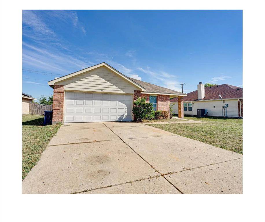 256 Meadowcrest Drive, Terrell, TX 75160