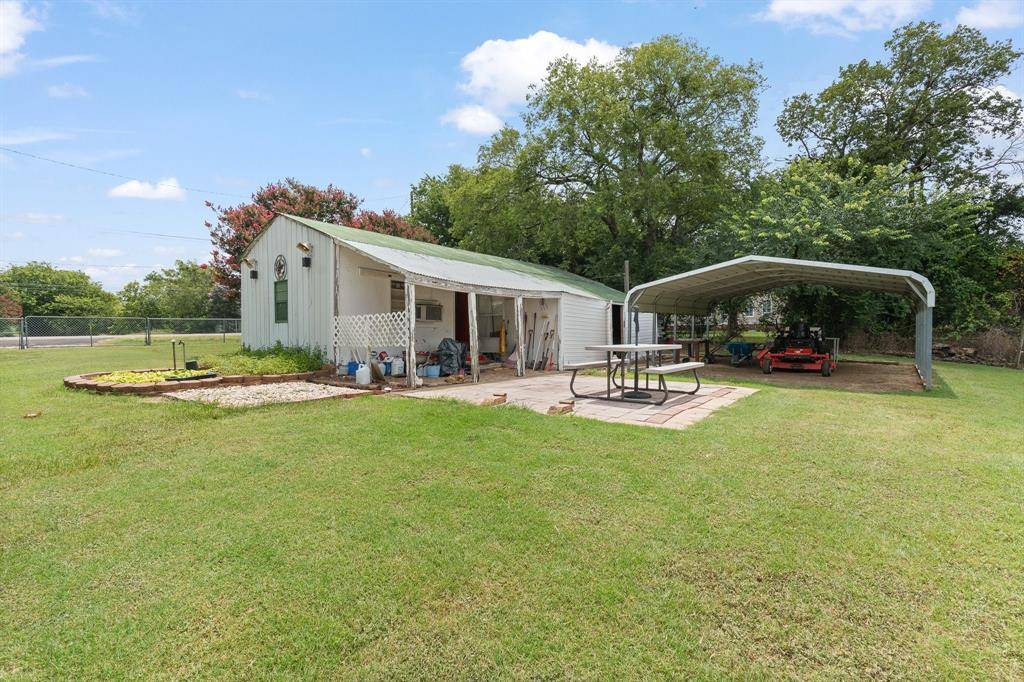 Hubbard, TX 76648,1011 N Magnolia Avenue