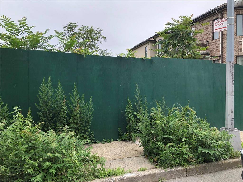 Brooklyn, NY 11235,228 Coleridge ST