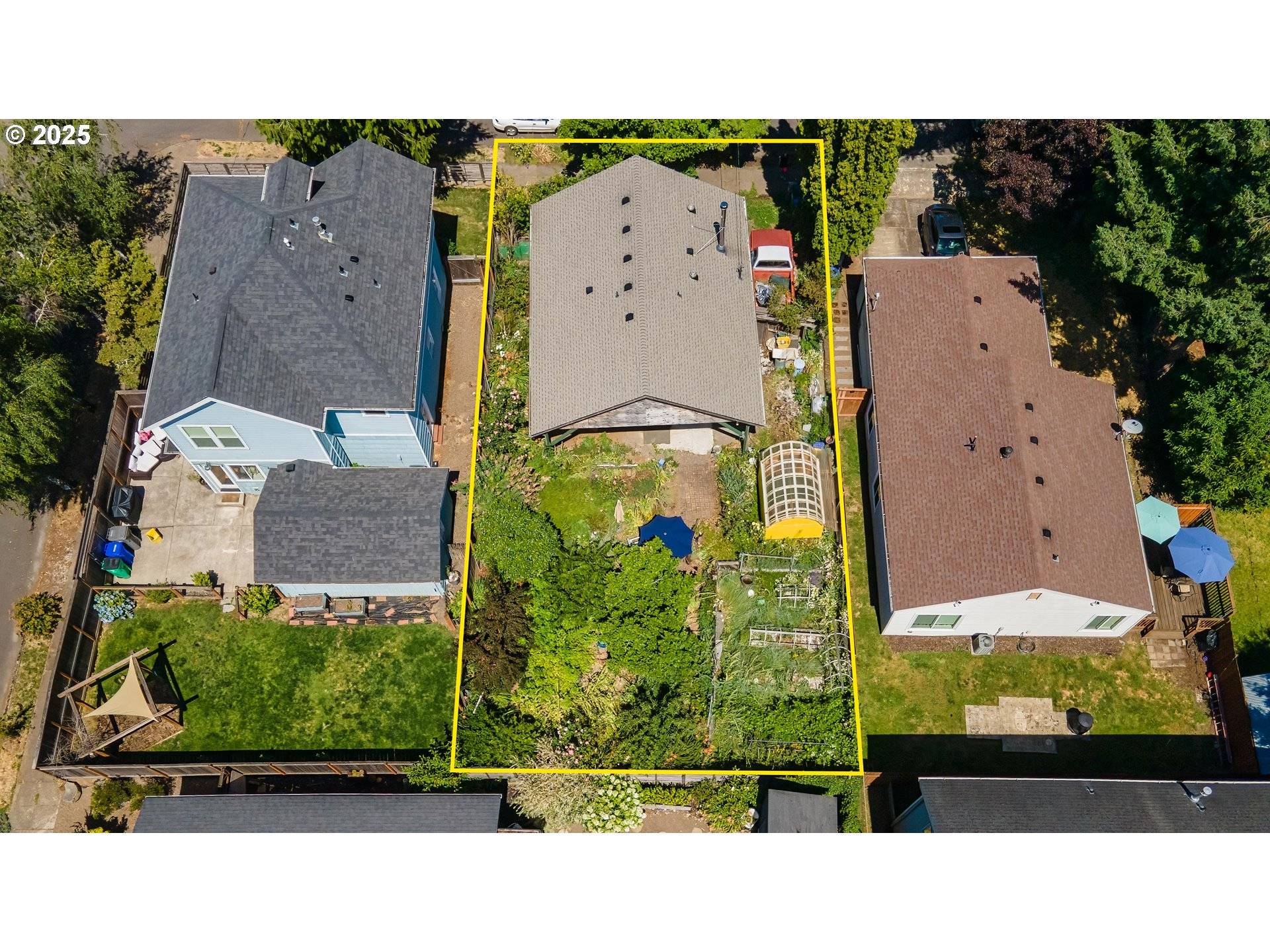 Portland, OR 97211,1210 NE LENORE ST