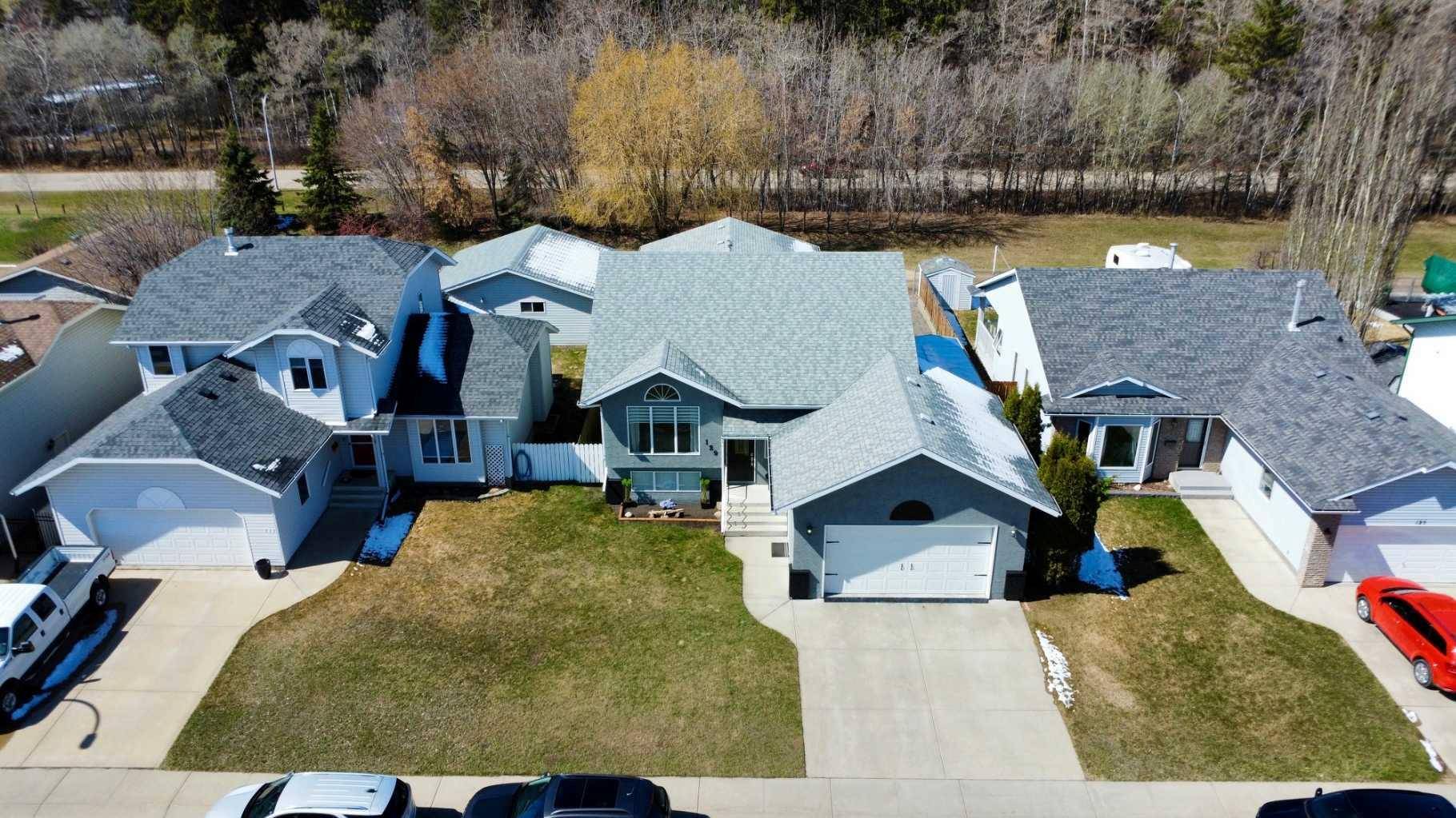 Red Deer, AB T4P 2C9,129 Cameron CRES
