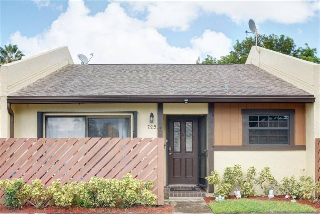 725 Banks Rd #725, Margate, FL 33063