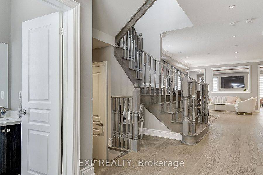 Milton, ON L9E 1H4,1578 Leger WAY