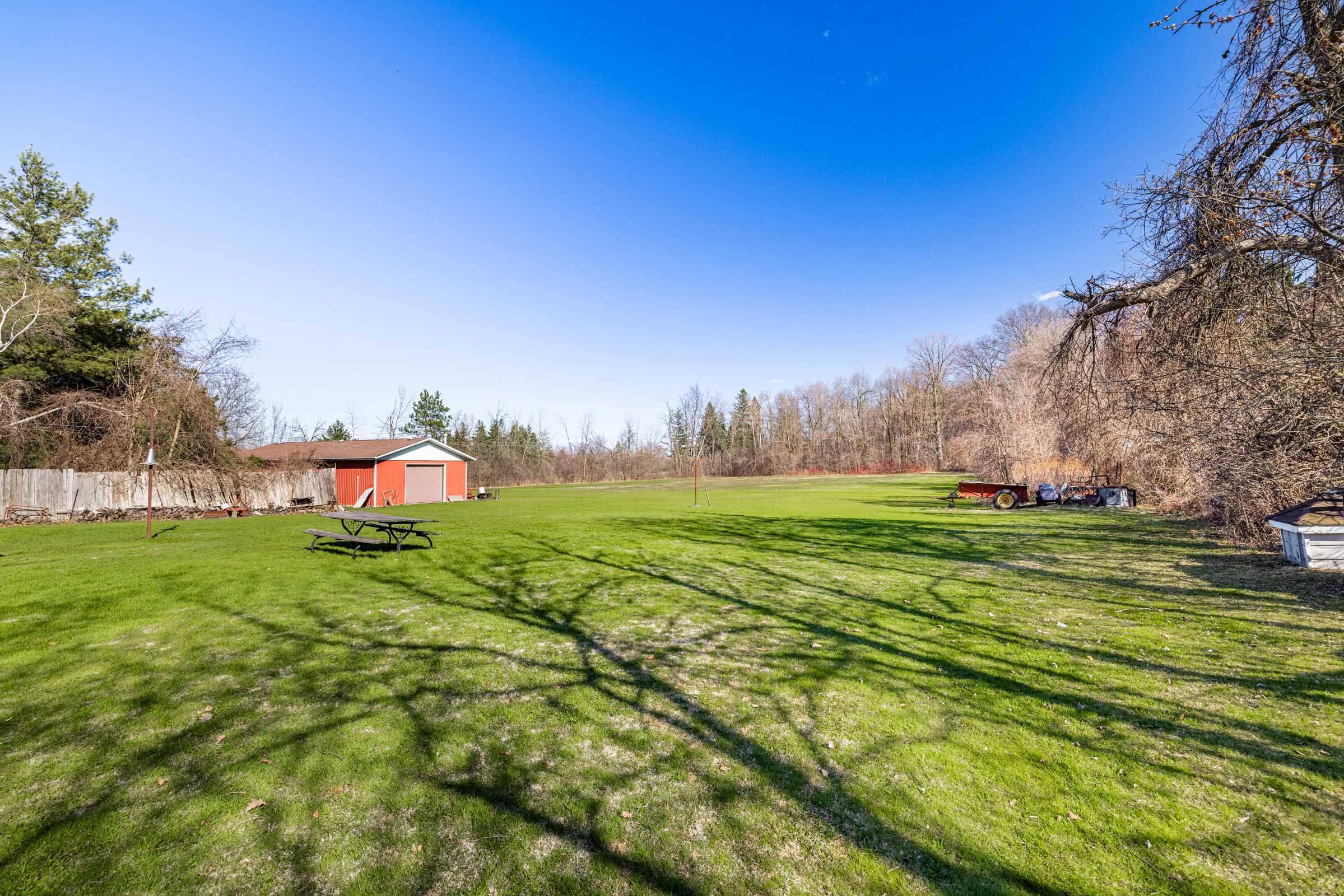 Brampton, ON L6Y 0E8,2739 Embleton RD