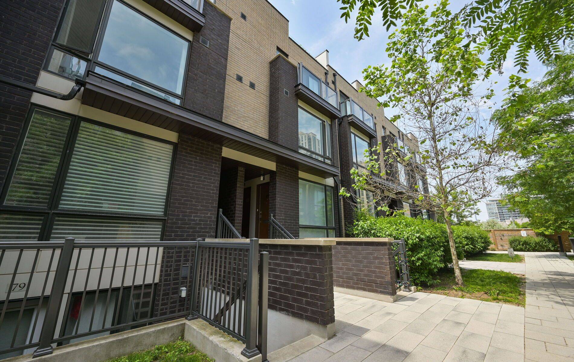 Toronto W08, ON M8Z 0E3,30 Fieldway RD W #88